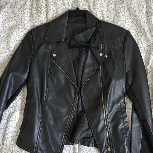 PLEATHER JACKET BLACK - Picture 1 of 4